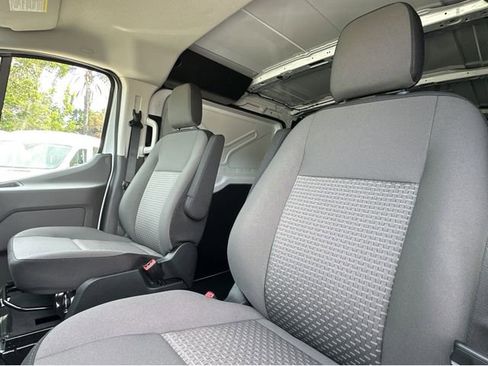 New 2026 Ford Transit 150 Low Roof w/ Load Area Protection Package RWD image 15
