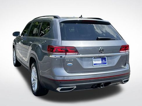 Used 2023 Volkswagen Atlas SE w/ Panoramic Sunroof Package FWD image 4