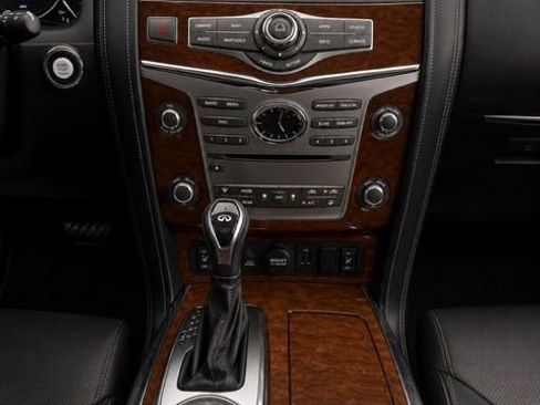 Used 2018 INFINITI QX80 4WD image 29