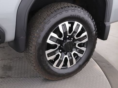 Used 2026 GMC Sierra 2500 Denali Ultimate AWD/4WD image 14