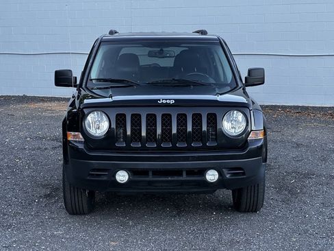 Used 2015 Jeep Patriot High Altitude image 2