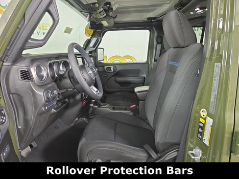 Certified 2023 Jeep Wrangler Unlimited Rubicon 4xe w/ Dual Top Group AWD/4WD image 12