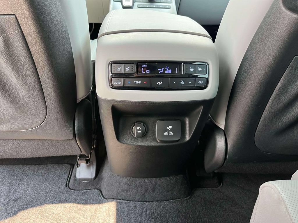 Used 2024 Hyundai Palisade SEL AWD/4WD image 14