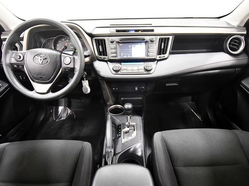 Used 2015 Toyota RAV4 XLE AWD/4WD image 3