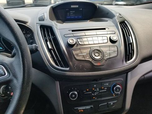 Used 2017 Ford Escape S FWD image 19