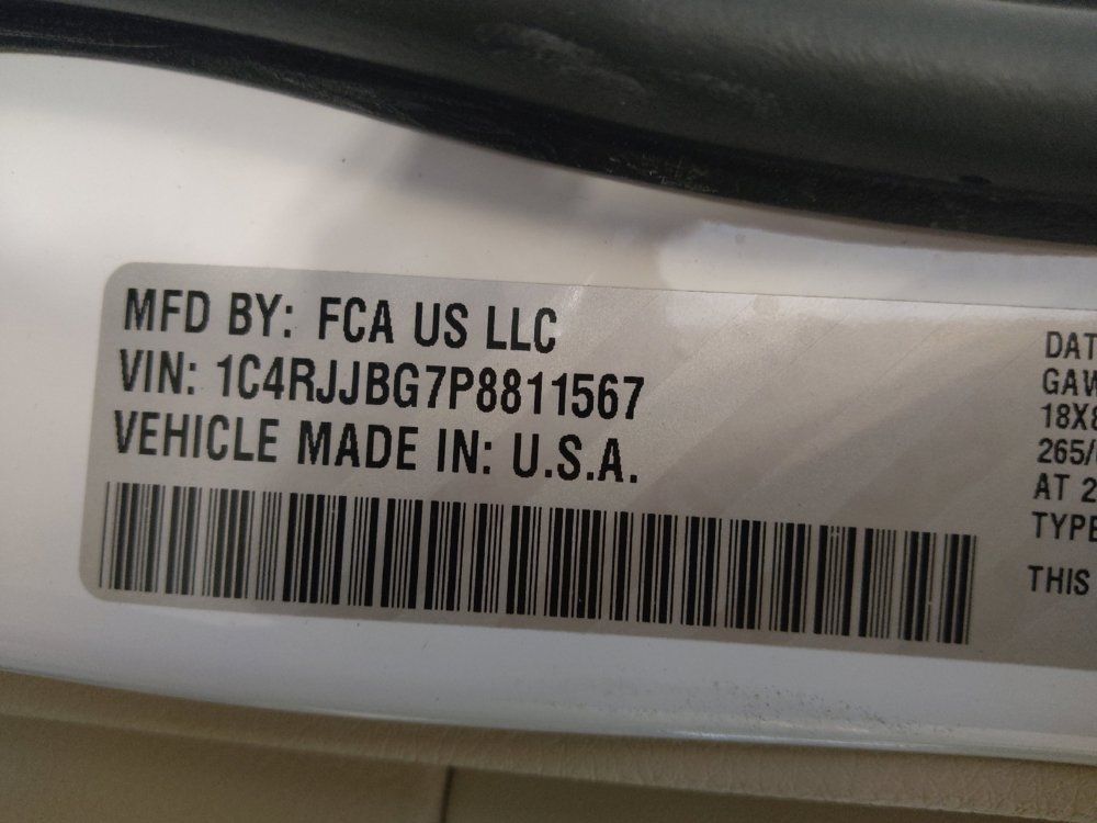 Used 2023 Jeep Grand Cherokee L Limited w/ MOPAR Finishing Package RWD image 33