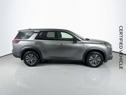 Certified 2023 Nissan Pathfinder S FWD image 10