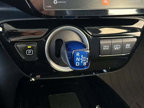 Used 2021 Toyota Prius Prime Limited FWD image 23