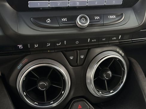 Used 2017 Chevrolet Camaro SS image 20