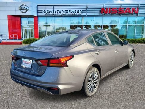 New 2026 Nissan Altima 2.5 SV AWD/4WD image 2