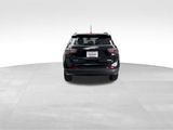 Used 2018 Jeep Compass Latitude image 4