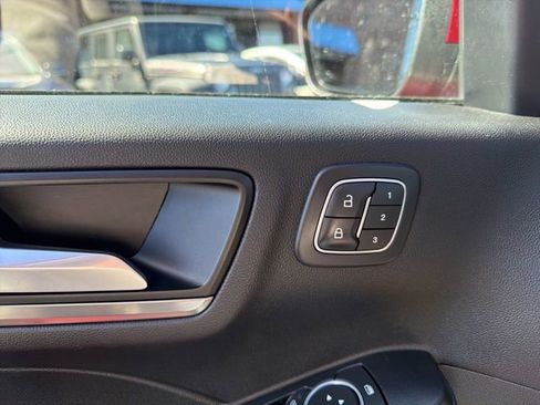 Used 2022 Ford Escape Titanium w/ Class II Trailer Tow Package image 29