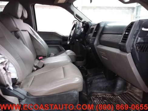 Used 2017 Ford F250 XL w/ Power Equipment Group image 12
