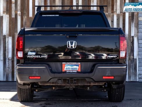 Used 2017 Honda Ridgeline Black Edition image 4