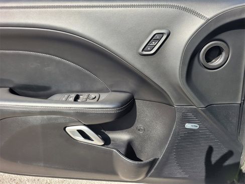 Used 2021 Dodge Challenger R/T w/ Plus Package image 20