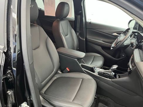 Used 2024 Buick Encore GX Sport Touring w/ Comfort Package image 30