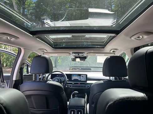 Used 2024 Kia Sorento SX FWD image 20