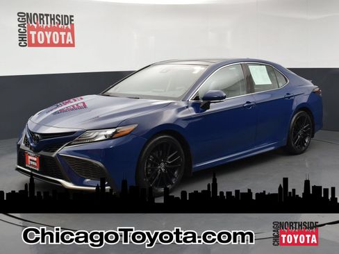 Used 2023 Toyota Camry XSE w/ Navigation Package FWD image 1