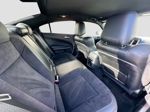 Used 2022 Dodge Charger Scat Pack w/ Plus Group image 29