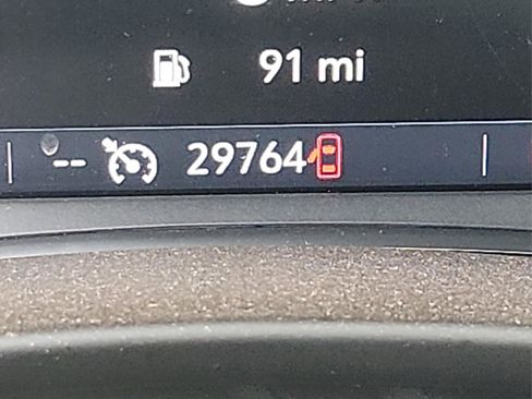 Used 2024 Chevrolet Equinox RS w/ RS Leather Package image 23