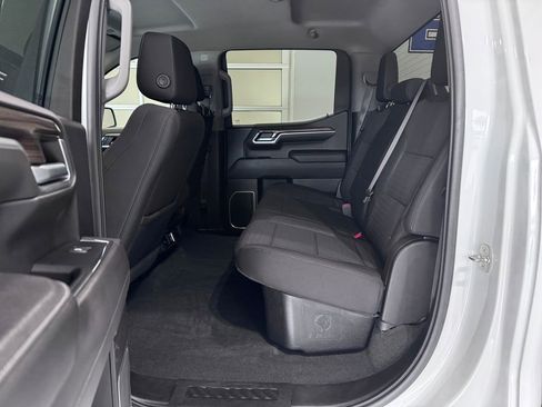 Certified 2022 Chevrolet Silverado 1500 LT w/ Z71 Off-Road Package AWD/4WD image 10