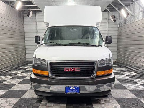 Used 2021 GMC Savana 3500 w/ Power Convenience Package image 3