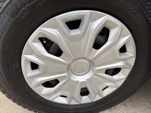 Used 2024 Ford Transit 250 Low Roof w/ Exterior Upgrade Package image 32