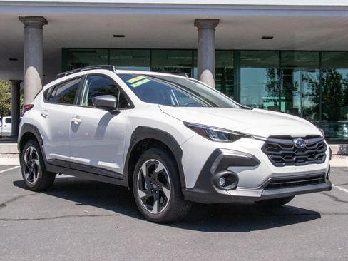 Used 2024 Subaru Crosstrek 2.5i Limited w/ Crosstrek Mirror Package image 1