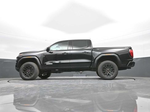 New 2026 GMC Canyon Elevation w/ Convenience Package image 35