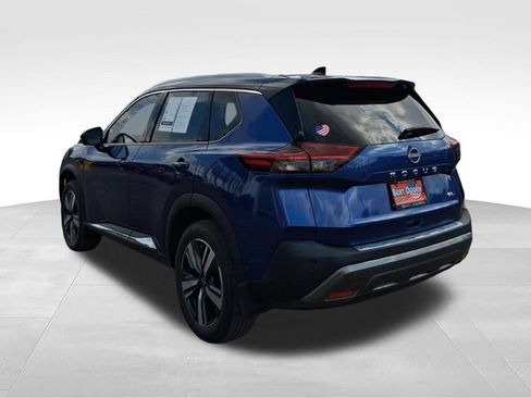 Certified 2023 Nissan Rogue SL w/ SL Premium Package FWD image 4