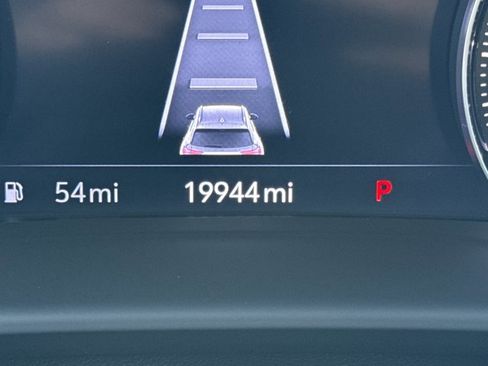 Used 2023 Buick Envision Avenir image 23