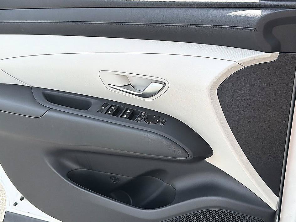 New 2026 Hyundai Tucson SEL Plus w/ Tow & Go Package FWD image 15