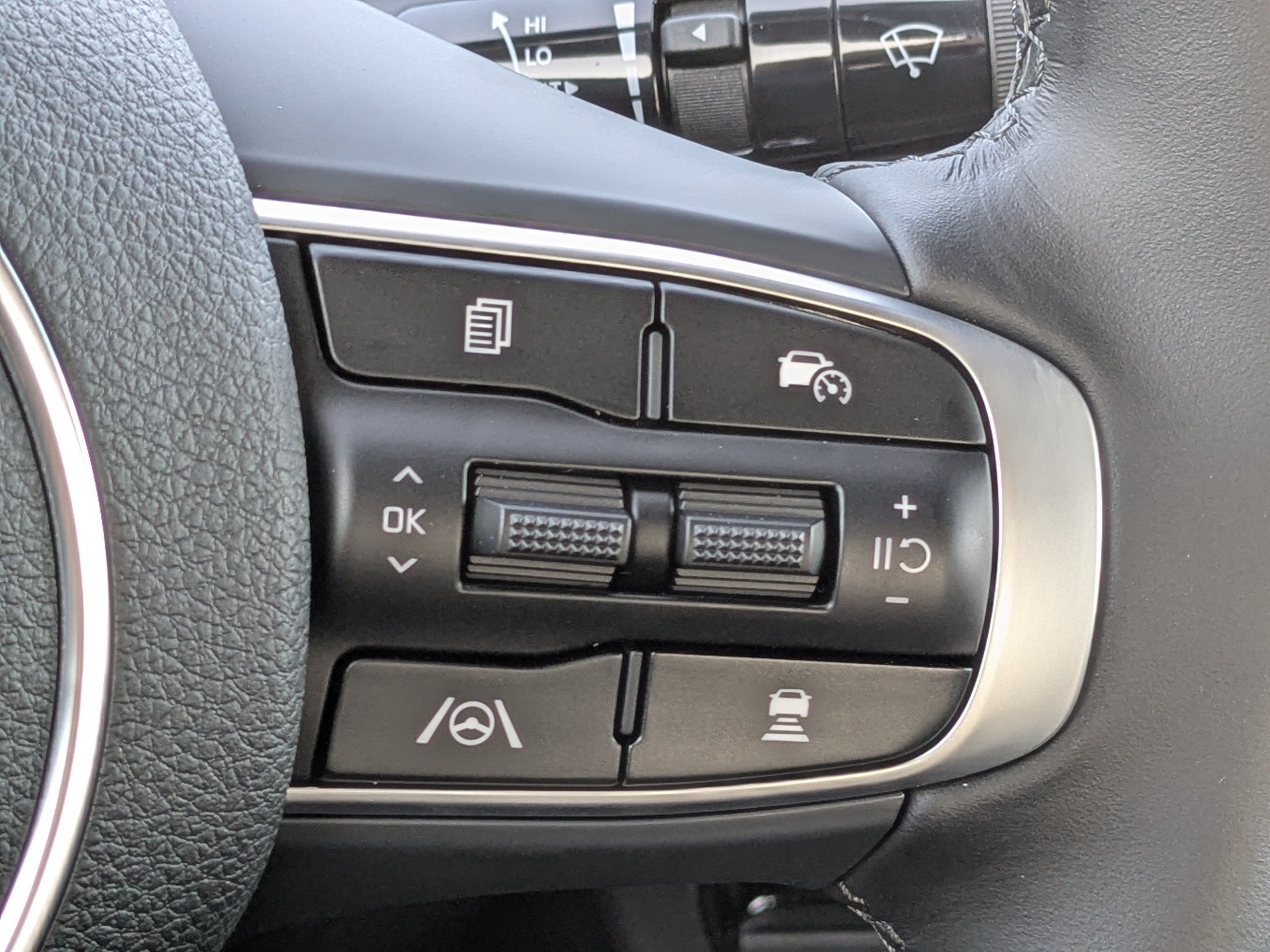 New 2026 Kia K5 GT-Line w/ GT-Line Premium Package FWD image 31