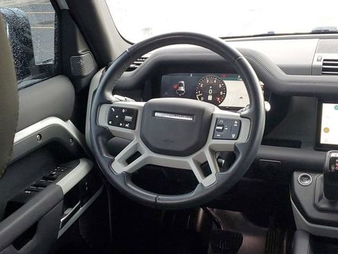 Used 2020 Land Rover Defender 110 SE AWD/4WD image 13