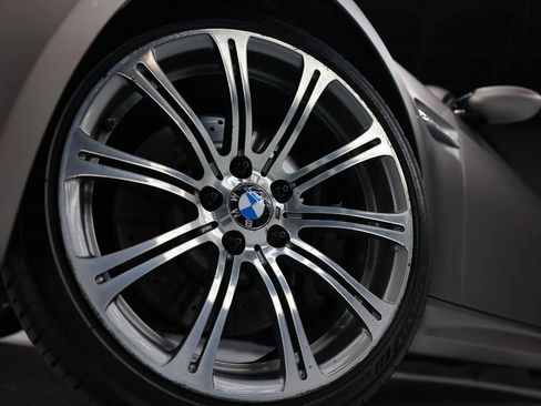 Used 2011 BMW M3 Sedan RWD image 33