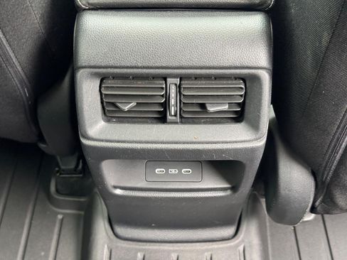 Certified 2025 Honda CR-V EX image 17