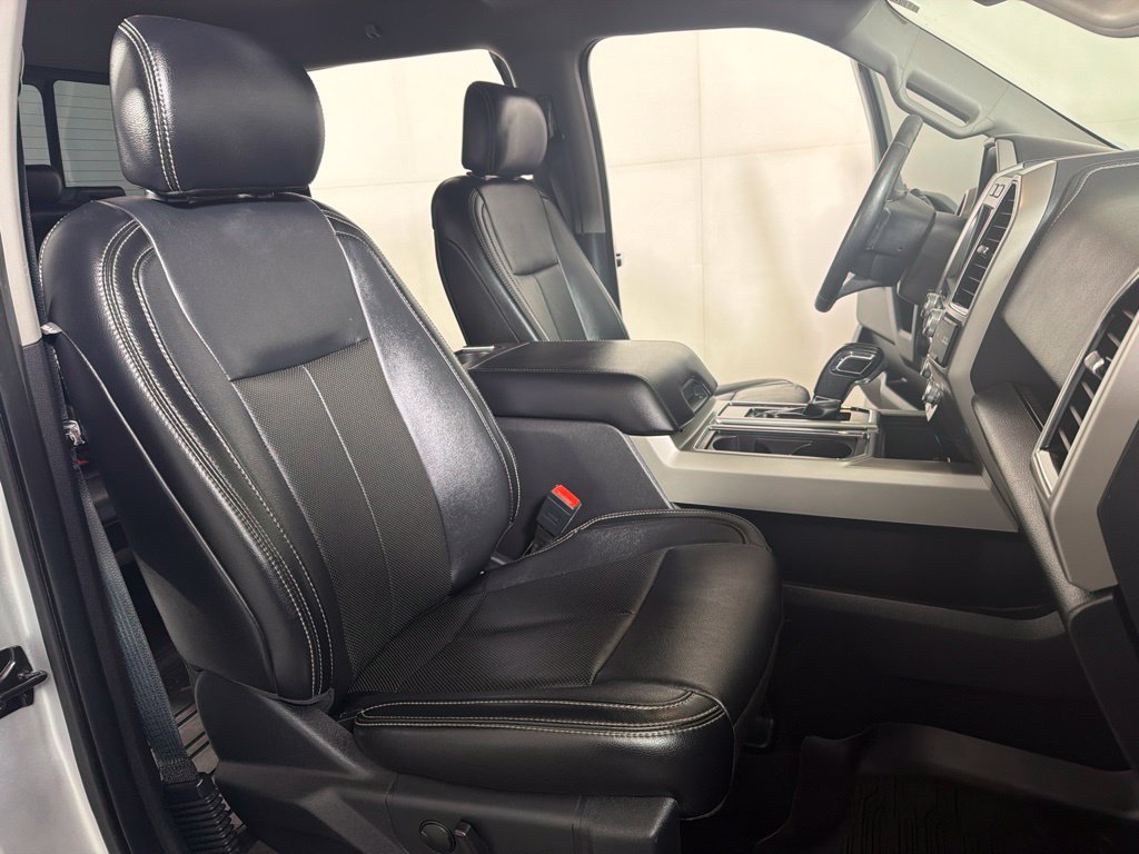Used 2019 Ford F150 Lariat w/ Equipment Group 502A Luxury AWD/4WD image 24