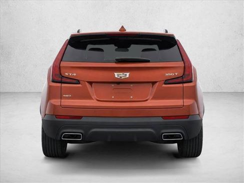 Used 2021 Cadillac XT4 Luxury w/ Cold Weather Package AWD/4WD image 6