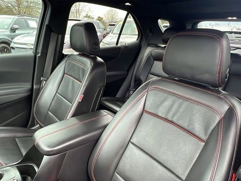Used 2022 Chevrolet Equinox RS w/ RS Leather Package image 15