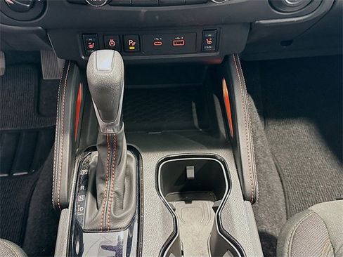 Used 2025 Nissan Frontier PRO-4X w/ Pro Convenience Package image 14