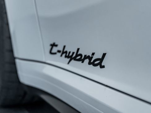 Certified 2026 Porsche 911 Targa 4 GTS AWD/4WD image 32