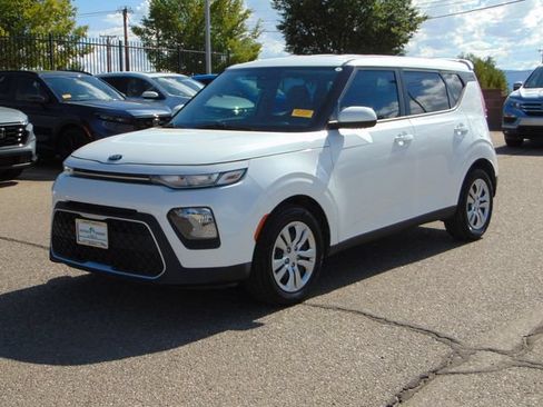 Used 2021 Kia Soul LX FWD image 8