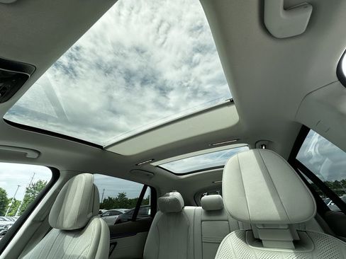Certified 2023 Mercedes-Benz EQS 580 4MATIC SUV image 34