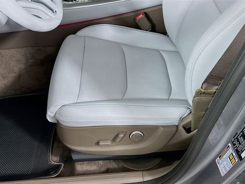 New 2026 Genesis GV70 2.5T Advanced AWD/4WD image 21