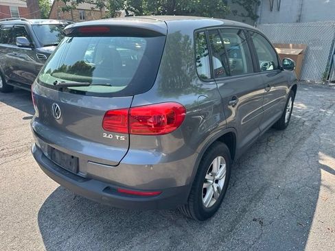 Used 2014 Volkswagen Tiguan S FWD image 4