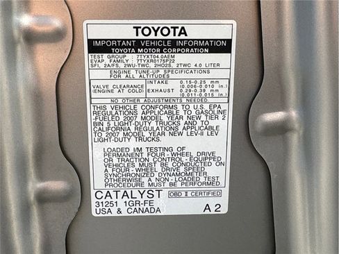 Used 2007 Toyota FJ Cruiser 4WD image 22