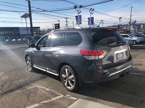 Used 2013 Nissan Pathfinder Platinum w/ Platinum Premium Pkg image 5