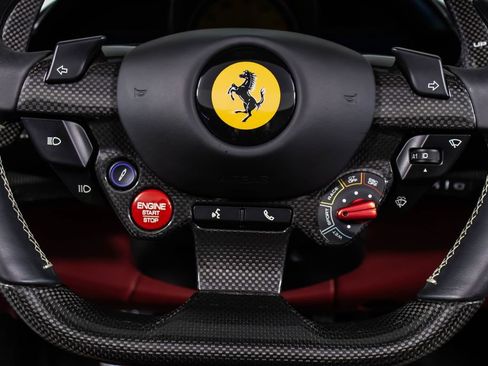 Certified 2023 Ferrari 812 GTS RWD image 39