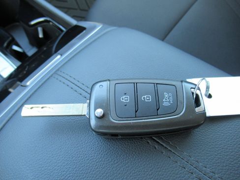 Used 2024 Hyundai Tucson SE FWD image 31