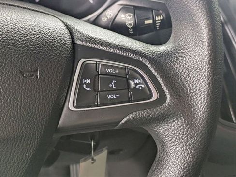 Used 2017 Ford Focus SE image 19